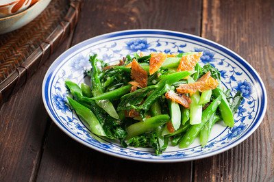 大地魚炒芥蘭