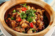啫啫牛雜煲