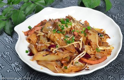 XO醬炒豬腸粉