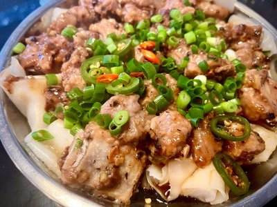 排骨蒸豬腸粉