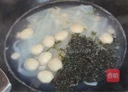 紫菜墨魚丸河粉
