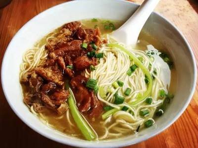牛腩雲吞撈麵