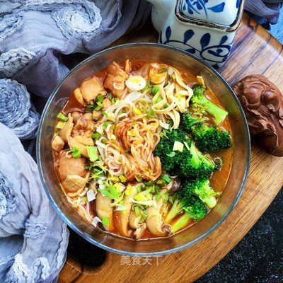 沙爹雞球湯瀨粉