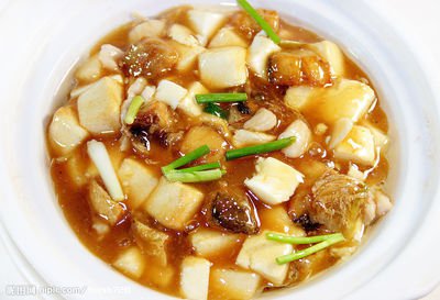 鹹魚雞粒豆腐煲