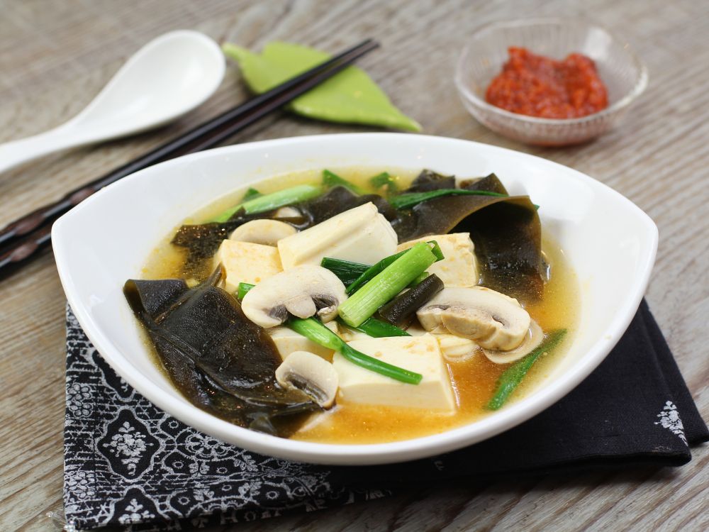 海帶豆腐湯（有蛋）