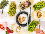 家庭套餐 1 2-3 人份 10 份混合飯糰（鮭魚、韓國烤牛肉、鮪魚、蝦、蟹）+ 2 份配菜