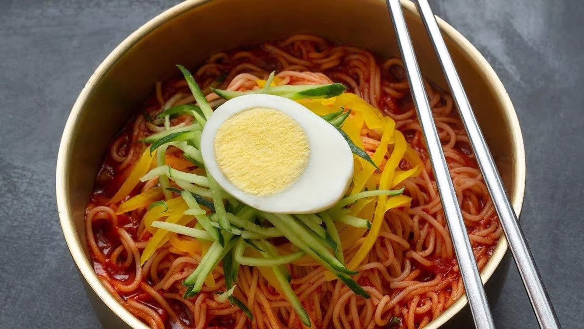 開胃菜-麻辣醬冷麵