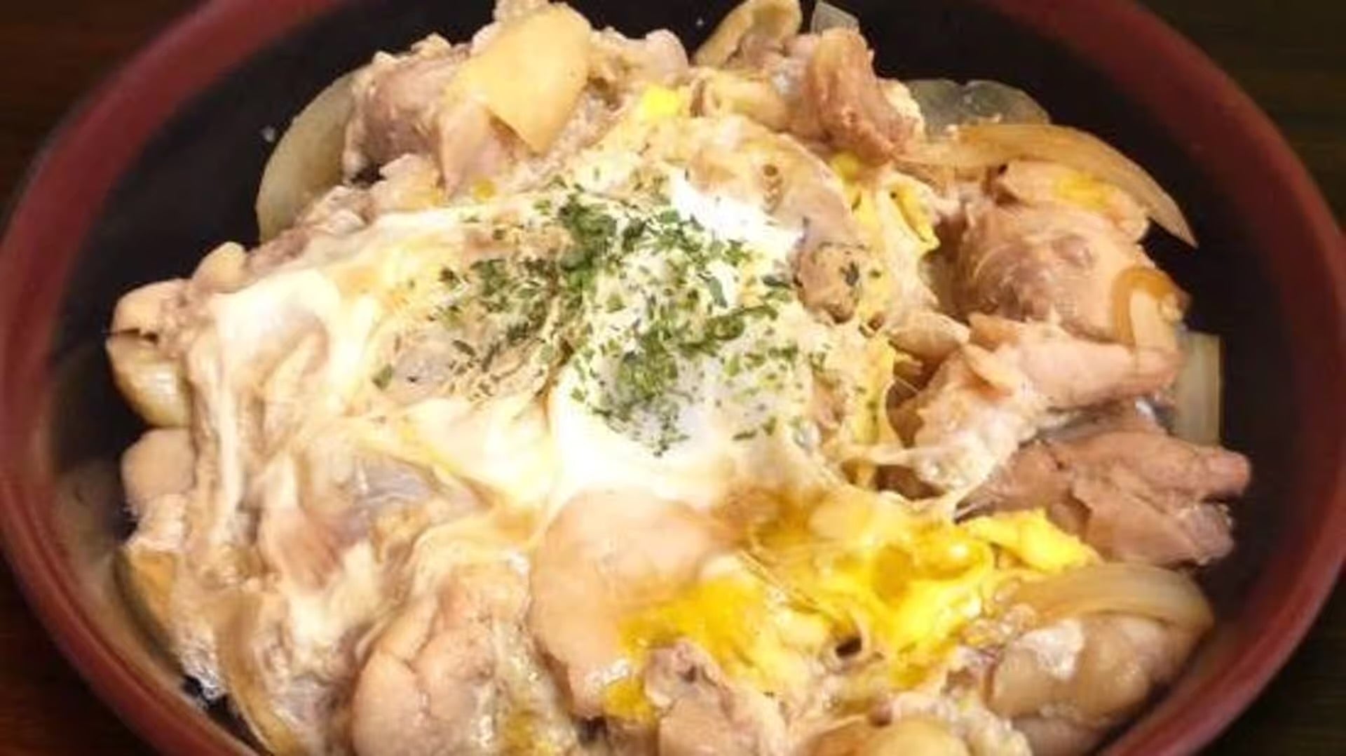 大黑拉麵和小雞蛋蓋飯