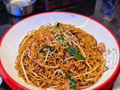 豉油王炒麵/河粉